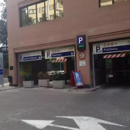 Avantgard Rooms S. Orsola Bologna Exterior foto